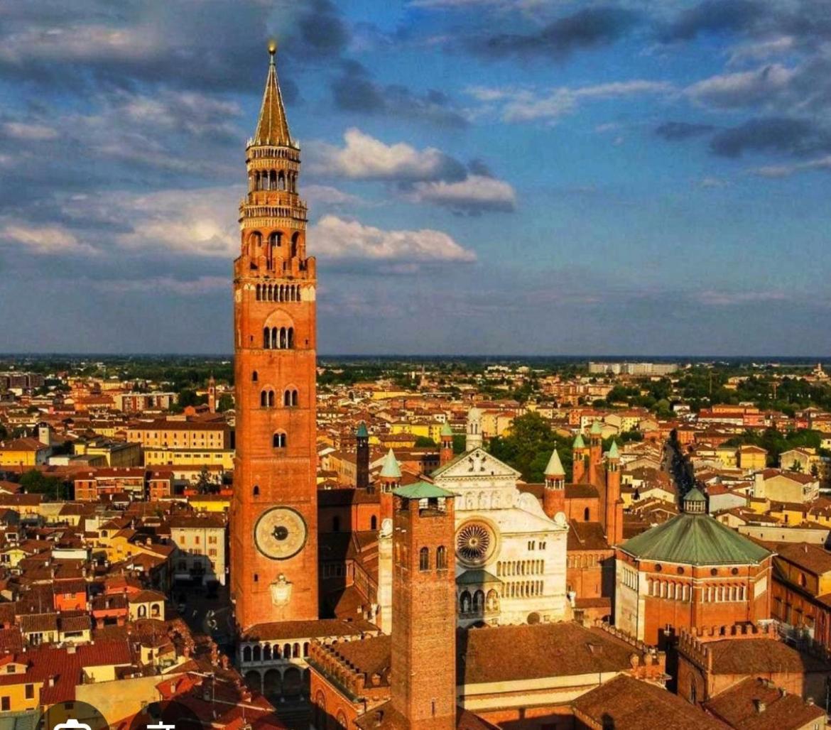 Апартаменти Via Brescia Кремона Екстер'єр фото